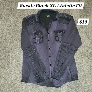 Buckle Black